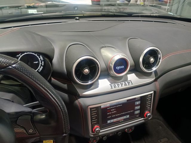 2018 Ferrari California T Convertible Clean Carfax - 22976702 - 23