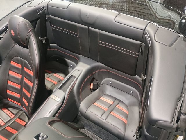 2018 Ferrari California T Convertible Clean Carfax - 22976702 - 28