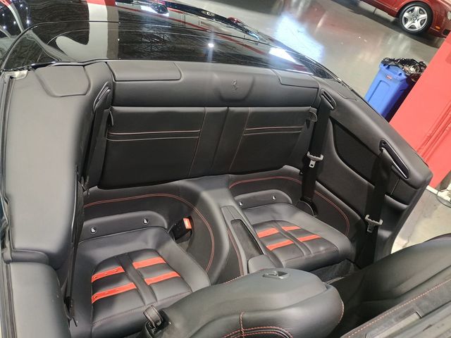 2018 Ferrari California T Convertible Clean Carfax - 22976702 - 30