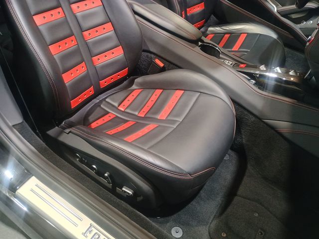 2018 Ferrari California T Convertible Clean Carfax - 22976702 - 34