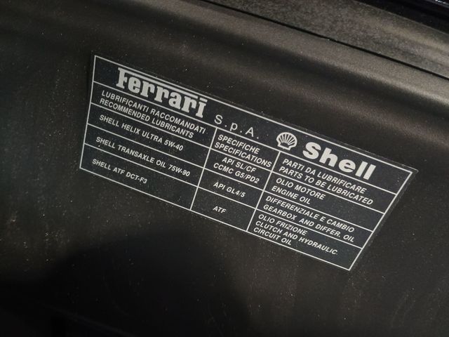 2018 Ferrari California T Convertible Clean Carfax - 22976702 - 46