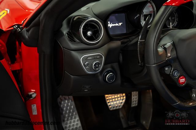 2018 Ferrari California T Tailor Made - 70th Anniversary - 23016533 - 17