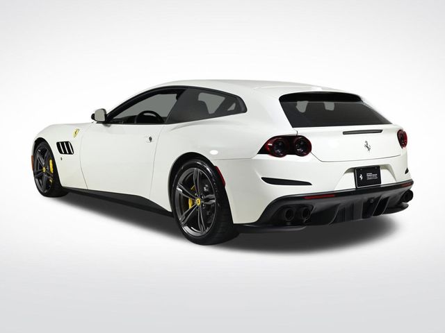 2018 Ferrari GTC4Lusso V12 - 22975426 - 1