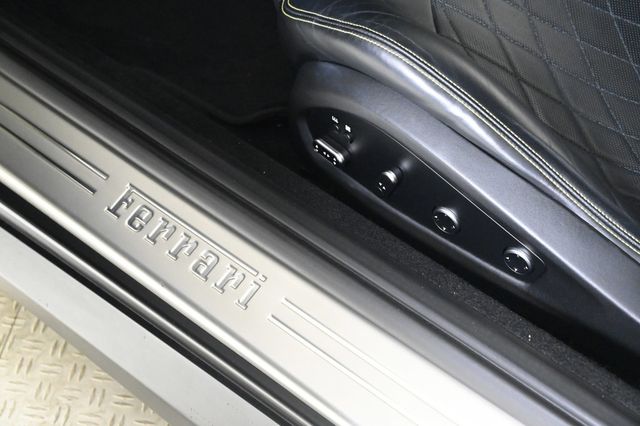 2018 Ferrari GTC4Lusso V12 - 22975426 - 26