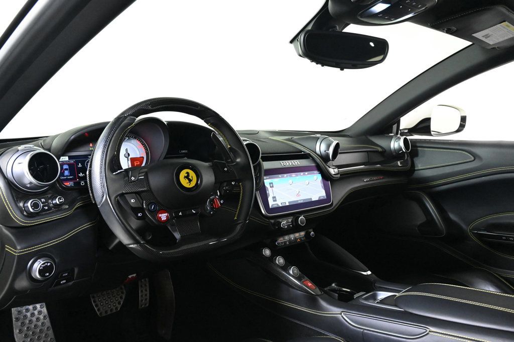 2018 Ferrari GTC4Lusso V12 - 22975426 - 2
