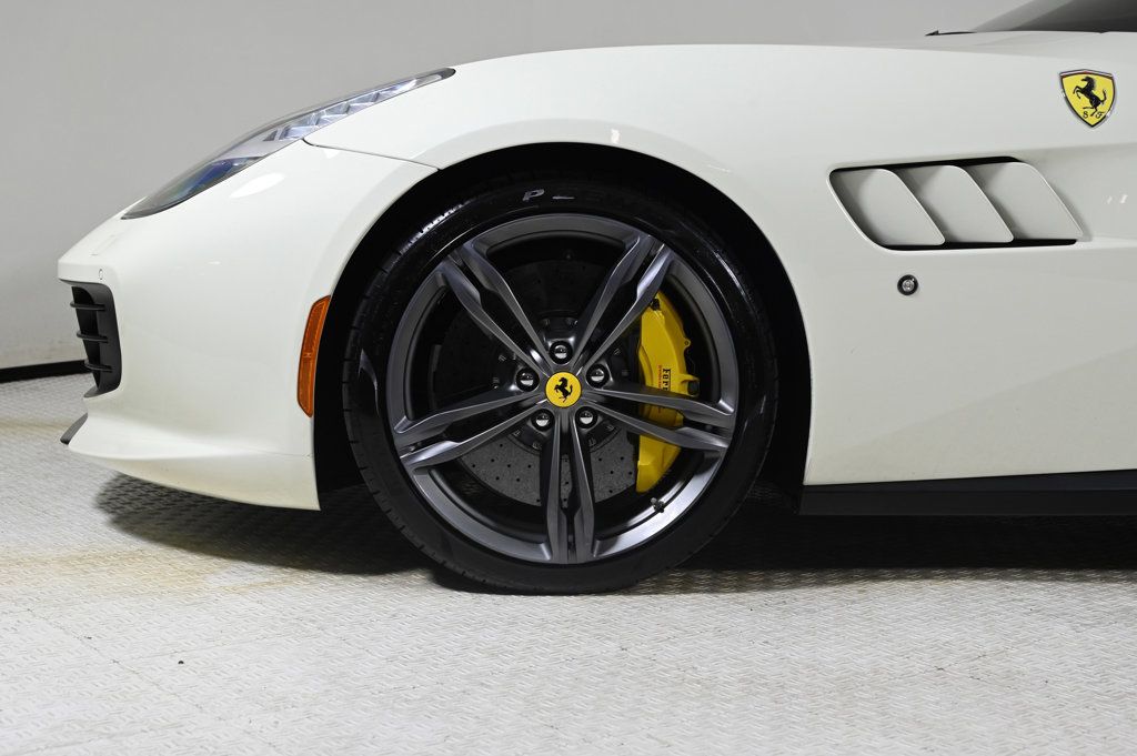 2018 Ferrari GTC4Lusso V12 - 22975426 - 29