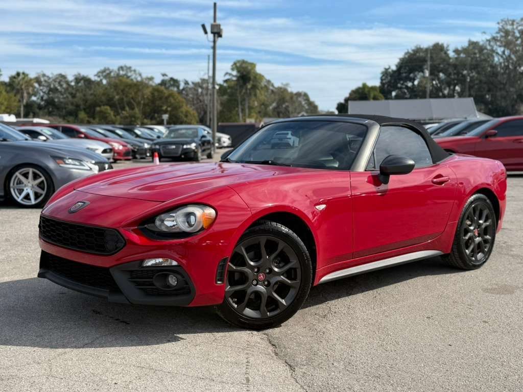 2018 FIAT 124 Spider Abarth Convertible - 22976182 | Video 1