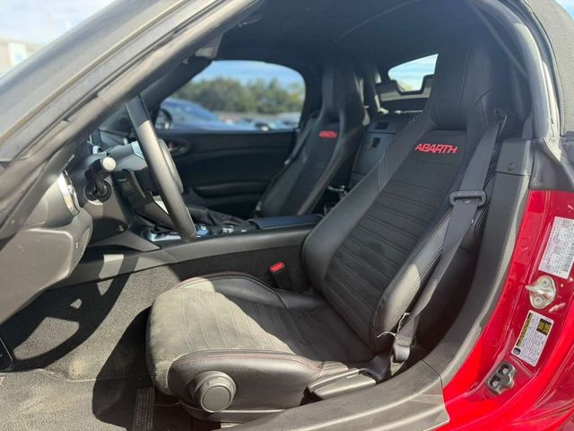 2018 FIAT 124 Spider Abarth Convertible - 22976182 - 7
