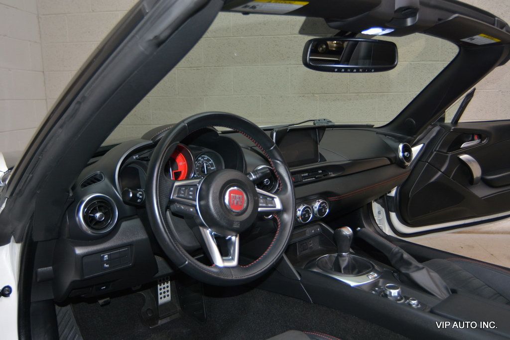 2018 FIAT 124 Spider Abarth Convertible - 22992319 - 14