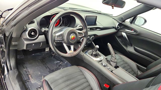 2018 FIAT 124 Spider Abarth Convertible w/ Navigation and Sound Group & Brembo Brakes - 23009105 - 12
