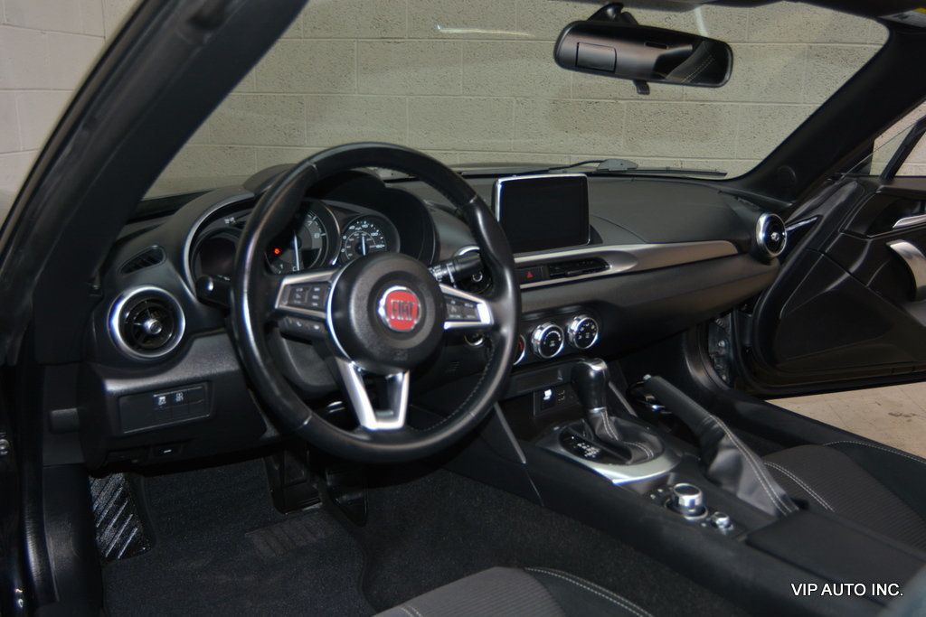2018 FIAT 124 Spider Classica Convertible - 23072137 - 17
