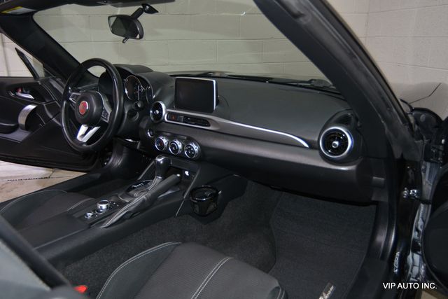 2018 FIAT 124 Spider Classica Convertible - 23072137 - 18