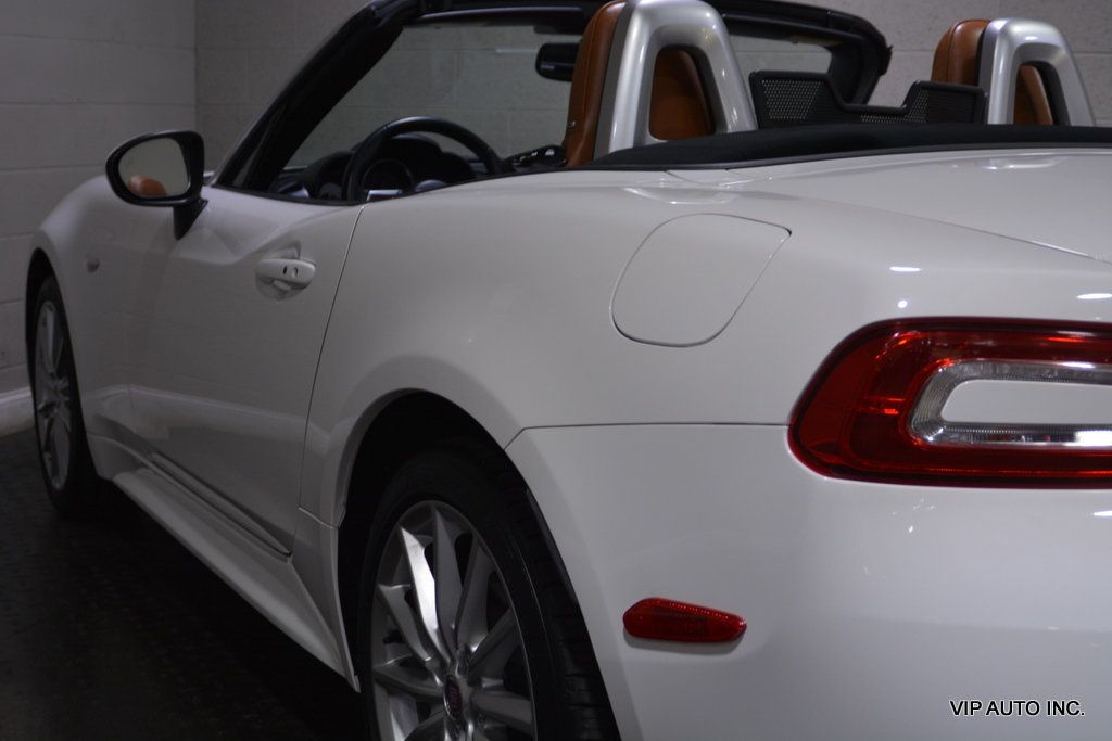 2018 FIAT 124 Spider Lusso Convertible - 22096816 - 18