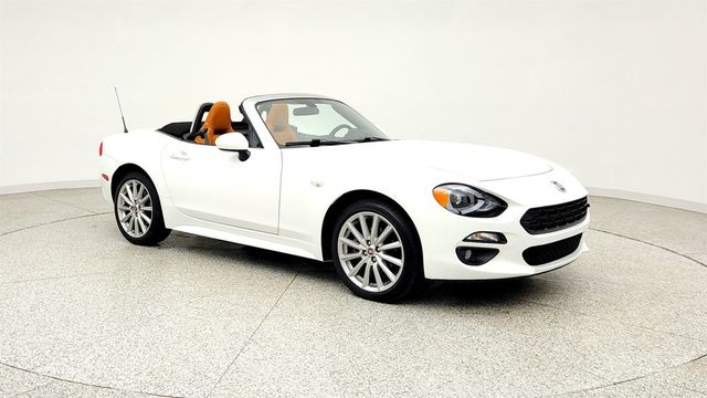2018 FIAT 124 Spider Lusso Convertible w/ Navigation & Sound Group & Visibility Group - 23027061 - 2