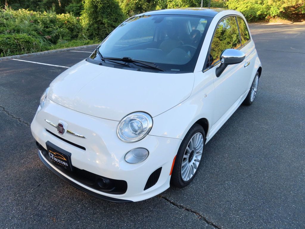 2018 Fiat 500 Lounge photo 2