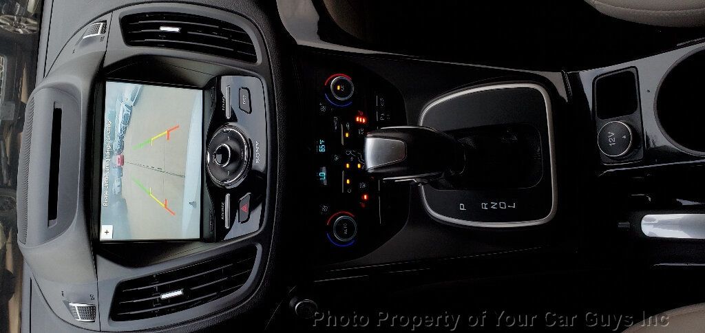 2018 Ford C-Max Hybrid Titanium FWD - 22842974 - 20