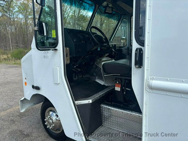 2018 Ford E350HD STEP VAN JUST 64k MILES! SUPER NICE TRUCK! FINANCE OR LEASE! - 23002301 - 20