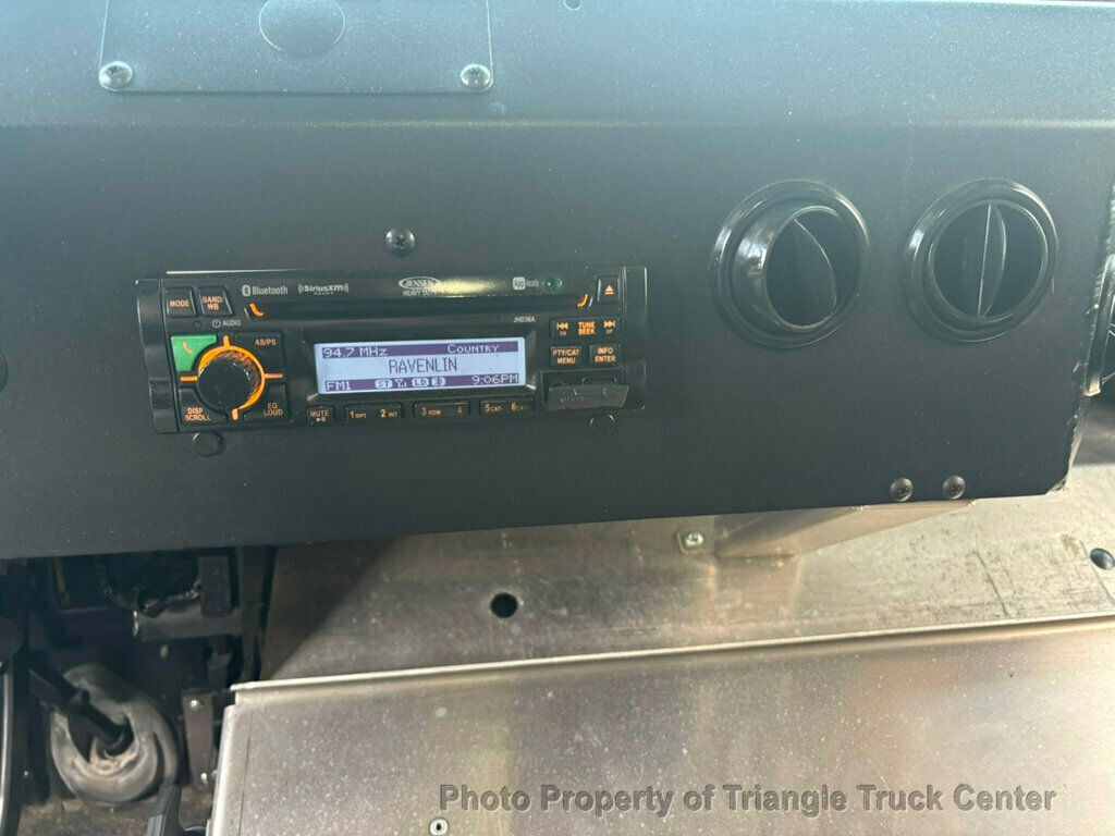 2018 Ford E350HD STEP VAN JUST 64k MILES! SUPER NICE TRUCK! FINANCE OR LEASE! - 23002301 - 33