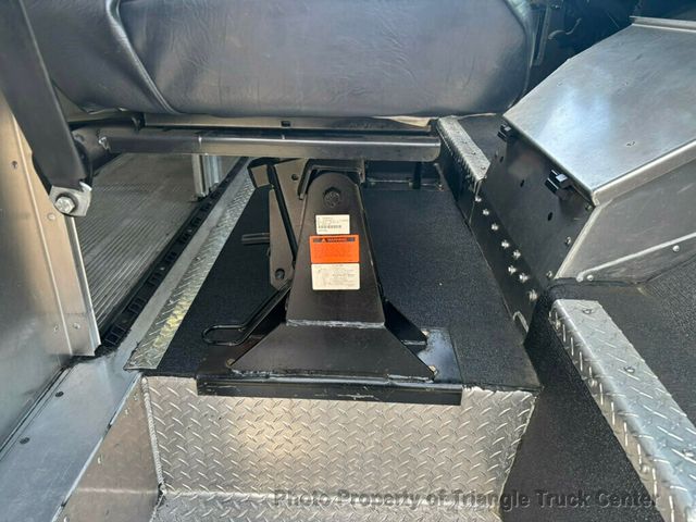 2018 Ford E350HD STEP VAN JUST 64k MILES! SUPER NICE TRUCK! FINANCE OR LEASE! - 23002301 - 39