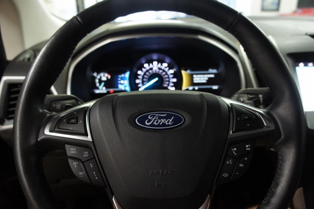 2018 Ford Edge Panoramic Roof, SEL Sport Appearance Package - 22900176 - 32