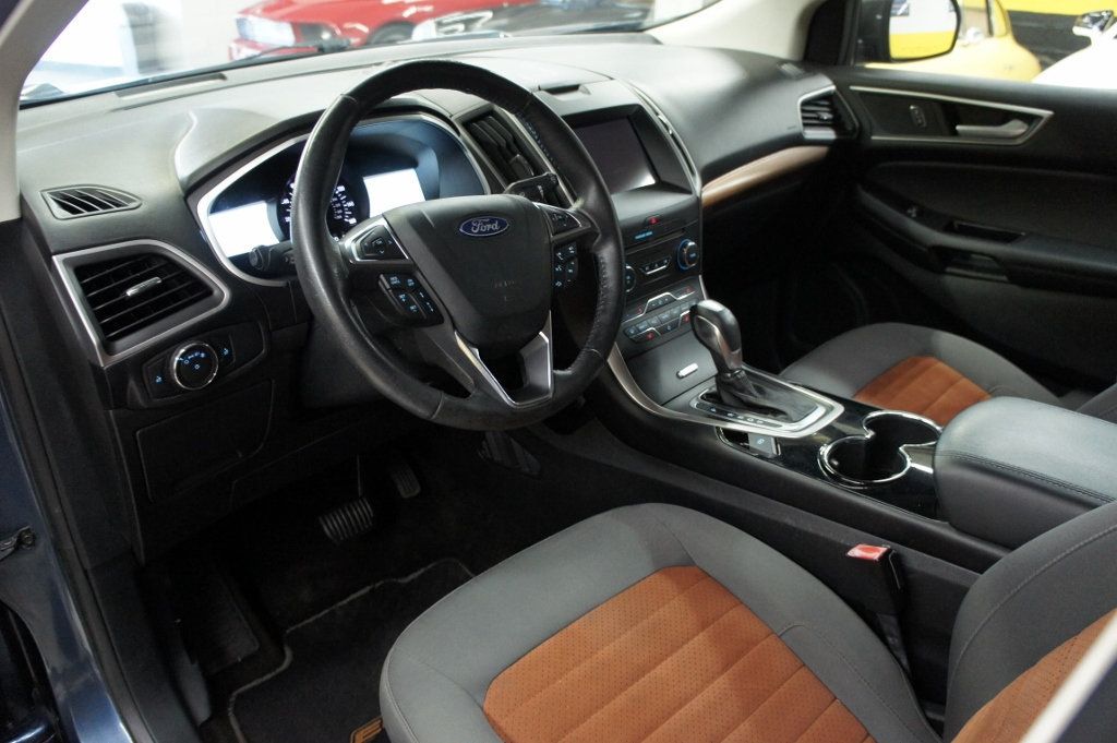 2018 Ford Edge Panoramic Roof, SEL Sport Appearance Package - 22900176 - 3