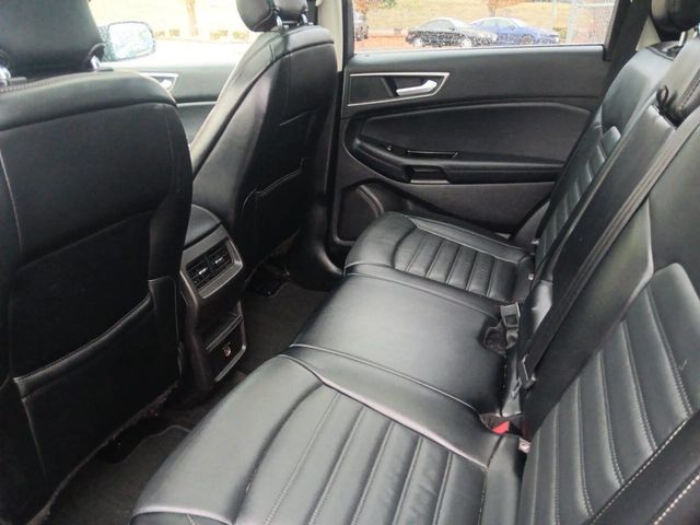 2018 Ford Edge SEL AWD - 22932565 - 5