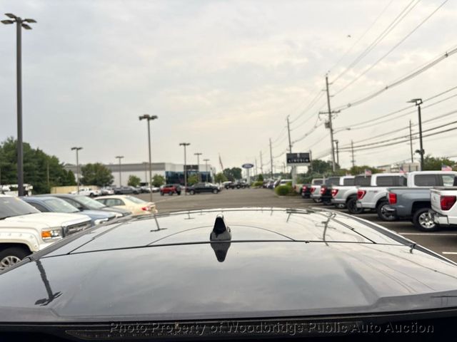 2018 Ford Edge Titanium AWD - 23060134 - 4