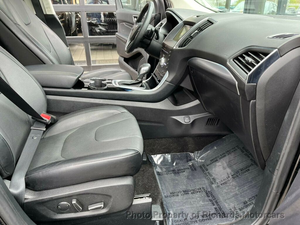 2018 Ford Edge Titanium AWD - 22427685 - 25