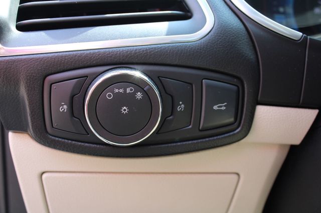 2018 Ford Edge Titanium FWD - 23068945 - 23