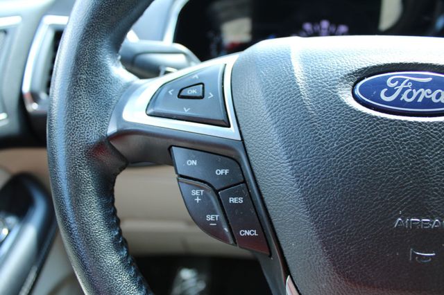 2018 Ford Edge Titanium FWD - 23068945 - 24