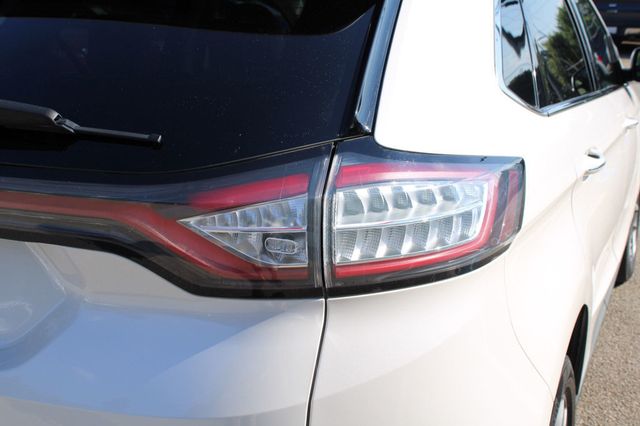 2018 Ford Edge Titanium FWD - 23076059 - 10