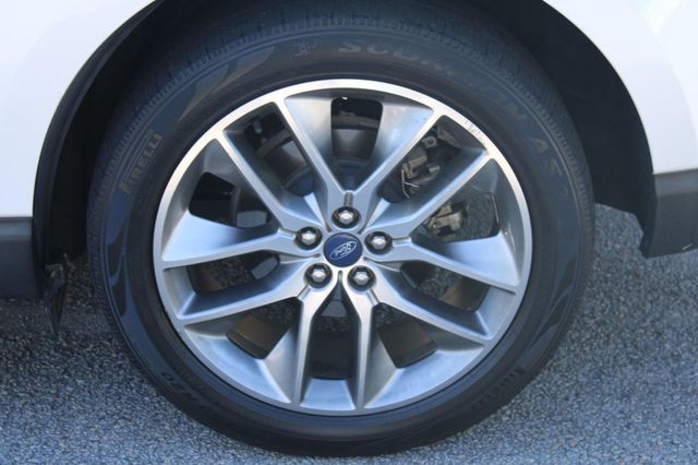 2018 Ford Edge Titanium FWD - 23076059 - 38