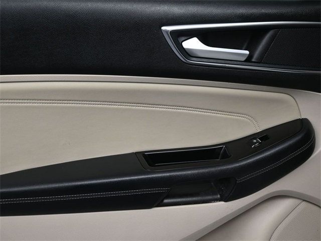 2018 Ford Edge Titanium FWD - 22974724 - 15