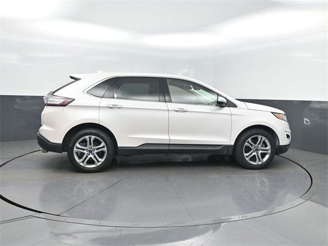 2018 Ford Edge Titanium FWD - 22974724 - 34
