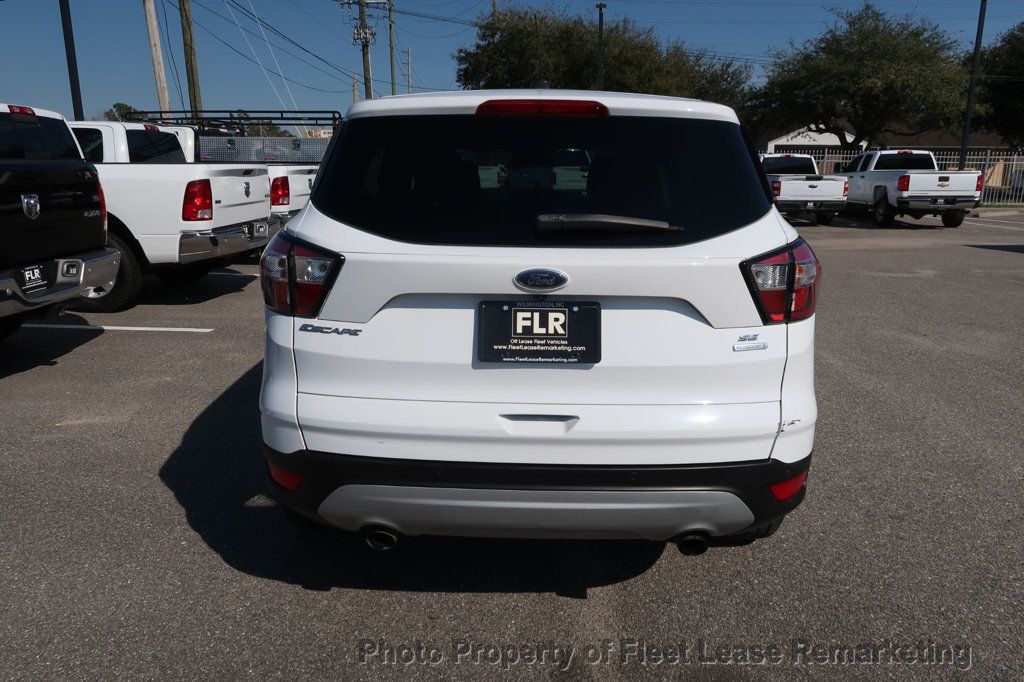 2018 Ford Escape Escape FWD SE - 22782564 - 3