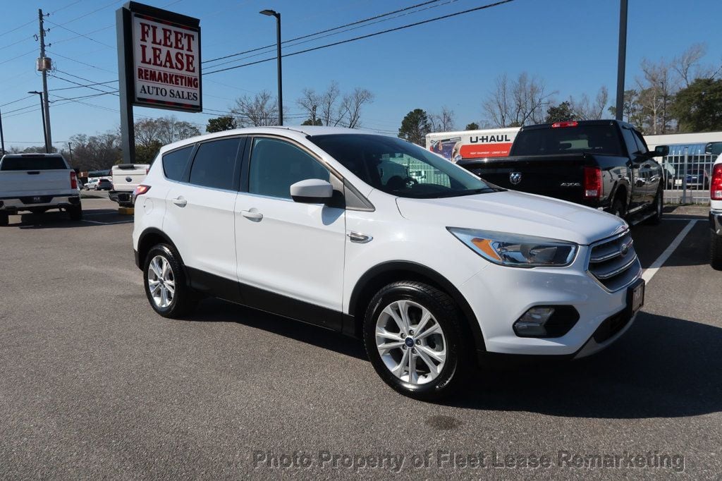 2018 Ford Escape Escape FWD SE - 22782564 - 6