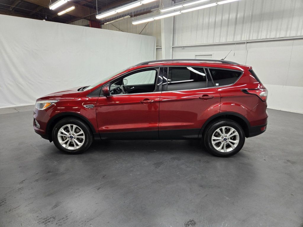 2018 Ford Escape SE 4WD - 22609975 - 1