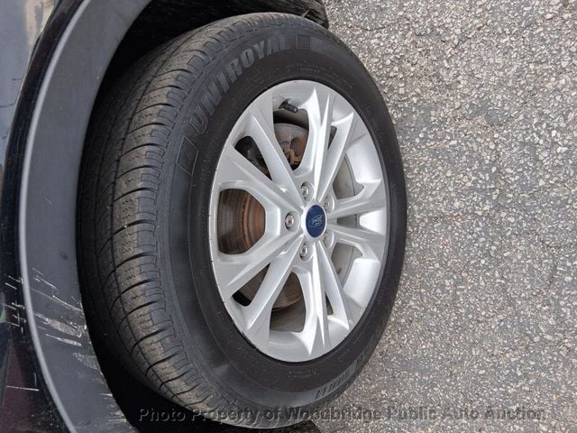 2018 Ford Escape SE 4WD - 23017232 - 9