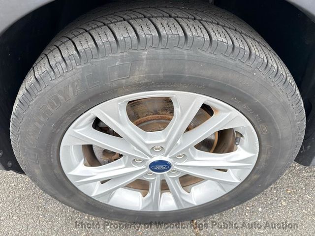 2018 Ford Escape SE 4WD - 23017232 - 23