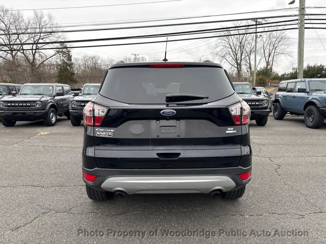 2018 Ford Escape SE 4WD - 23058121 - 16