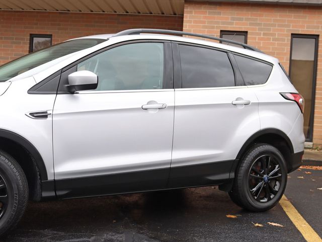 2018 Ford Escape SE 4WD - 22656590 - 1