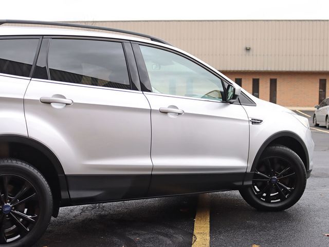 2018 Ford Escape SE 4WD - 22656590 - 3