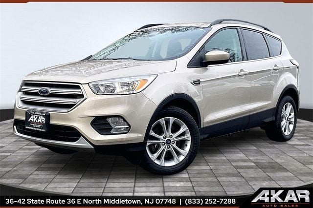 2018 Ford Escape SE 4WD - 22969410 - 0