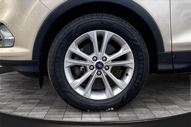 2018 Ford Escape SE 4WD - 22969410 - 37