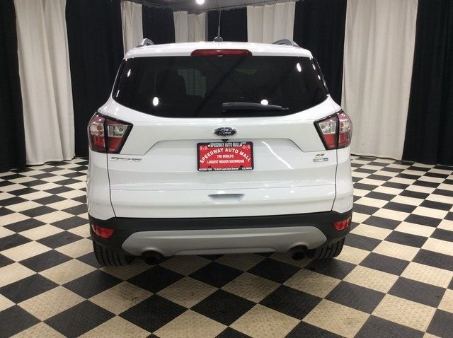 2018 Ford Escape SE 4WD - 22157422 - 4