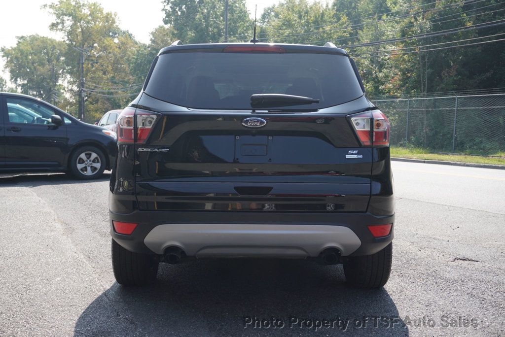 2018 Ford Escape SE 4WD PANORAMIC ROOF REAR CAMERA HEATED SEATS BLUETOOTH LOADED! - 22593057 - 5