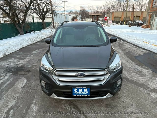 2018 Ford Escape SE 4WD,SYNC 3 PACKAGE - 22975820 - 3