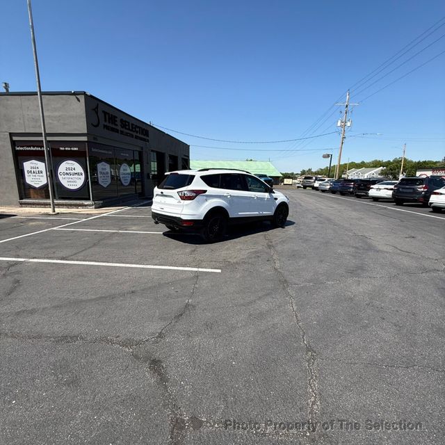 2018 Ford Escape SE 4WD W/SE SPORT APPEARANCE PACKAGE & 19" WHEELS - 23017544 - 16