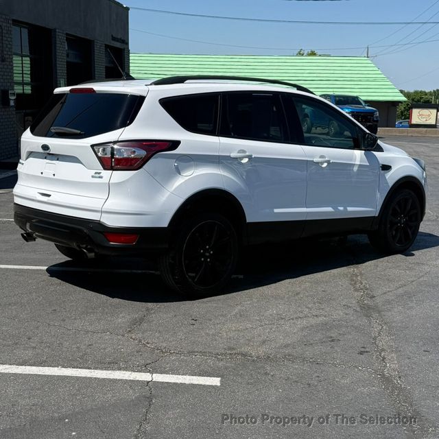 2018 Ford Escape SE 4WD W/SE SPORT APPEARANCE PACKAGE & 19" WHEELS - 23017544 - 17