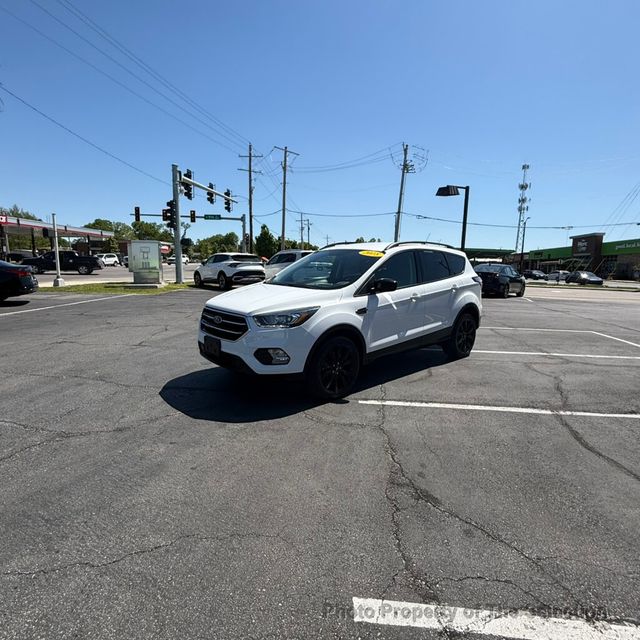 2018 Ford Escape SE 4WD W/SE SPORT APPEARANCE PACKAGE & 19" WHEELS - 23017544 - 5